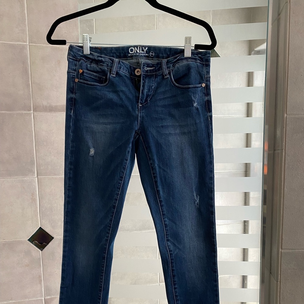 Only jeans-